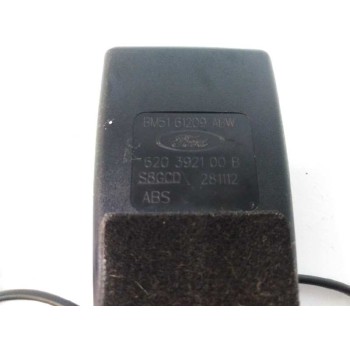 Recambio de enganche cinturon izquierdo para ford focus lim. (cb8) 1.0 ecoboost cat referencia OEM IAM BM5161209ABW 620392100B 