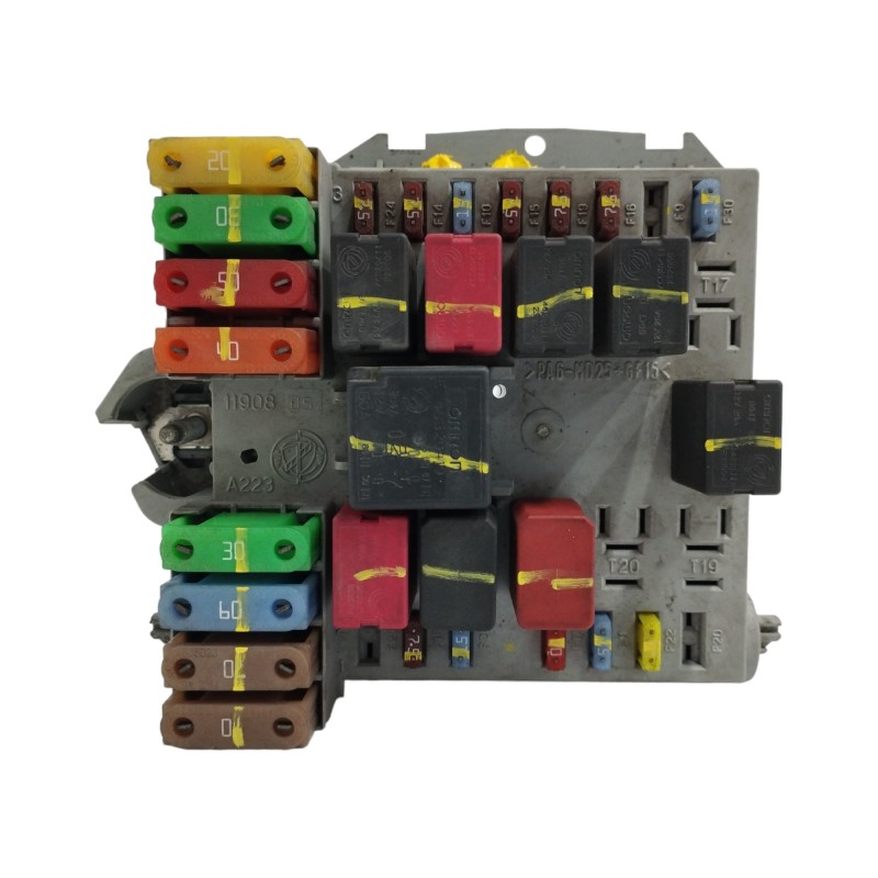 Recambio de caja reles / fusibles para lancia ypsilon (101) 1.3 jtd 16v referencia OEM IAM 51792198  