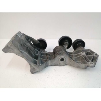 Recambio de soporte alternador para mercedes-benz clase b (w245) 2.0 cdi cat referencia OEM IAM A6402003370  