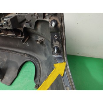 Recambio de paragolpes trasero para audi a6 berlina (4f2) 3.0 v6 24v tdi referencia OEM IAM 4F5807511A NECESITA REPARACION 