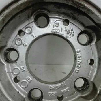 Recambio de llanta para bmw serie 5 berlina (e39) 525d referencia OEM IAM 675176313 7JX15H2 IS20 