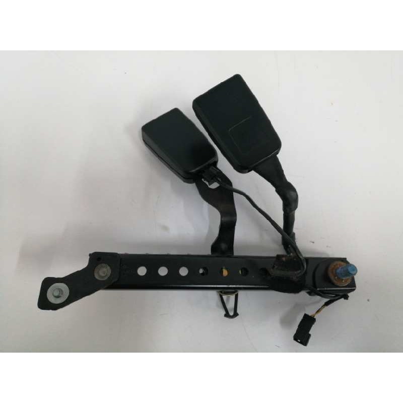 ENGANCHE CINTURON DERECHO TRASERO DOBLE 330490621706