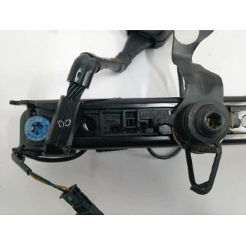 Recambio de enganche cinturon derecho para mercedes-benz clase s (w221) berlina 3.5 v6 cat referencia OEM IAM A2218601269 TRASER