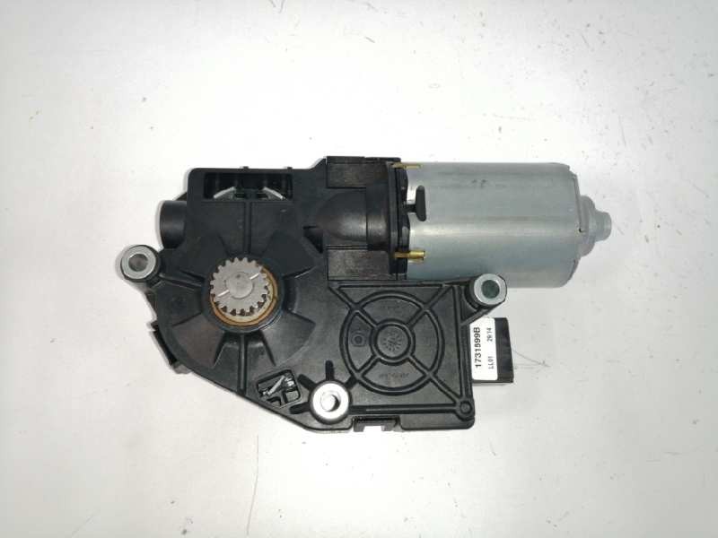 Recambio de motor techo electrico para bmw serie 7 (f01/f02) 750ld xdrive referencia OEM IAM 7316535 Recambio de motor techo electrico para bmw serie 7 (f01/f02) 750ld xdrive referencia OEM IAM 7316535