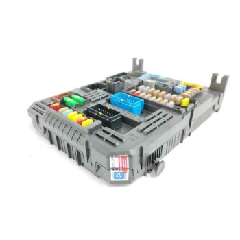 Recambio de caja reles / fusibles para citroën c4 picasso ii 1.6 bluehdi 120 referencia OEM IAM 9819851380  