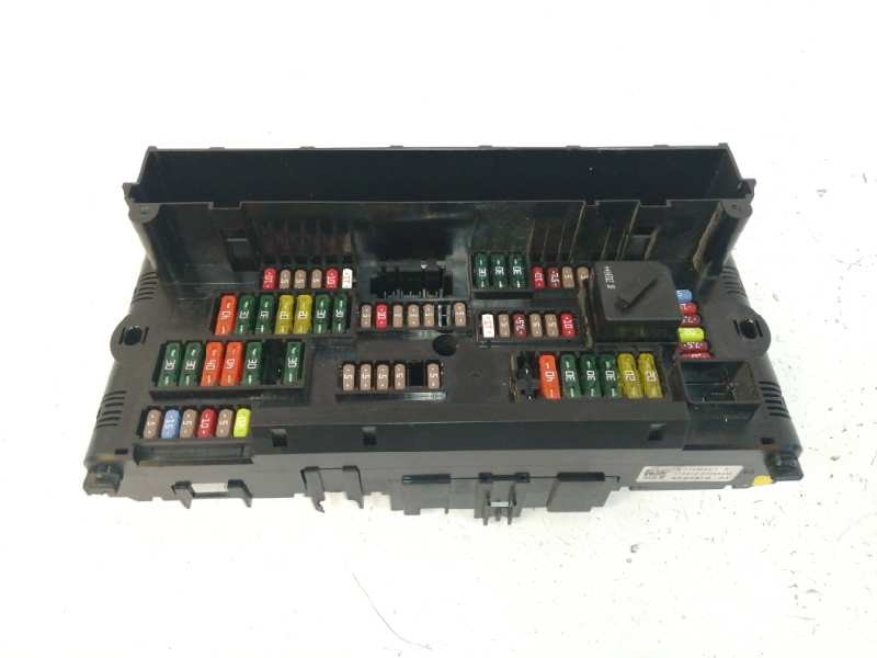 Recambio de caja reles / fusibles para bmw serie 7 (f01/f02) 750ld xdrive referencia OEM IAM 9252816 ENCHUFE ROTO 