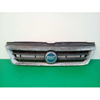 Recambio de rejilla delantera para fiat ducato combi 15 (desde 03.02) 2.3 jtd  batalla 3200 mm referencia OEM IAM 132915801  