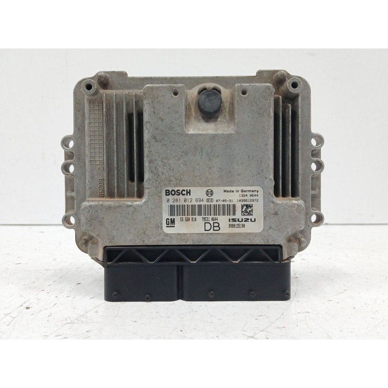 Recambio de centralita motor uce para opel astra h gtc (a04) 1.7 cdti (l08) referencia OEM IAM 55560810  0281012694