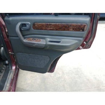 GUARNECIDO PUERTA TRASERA DERECHA 