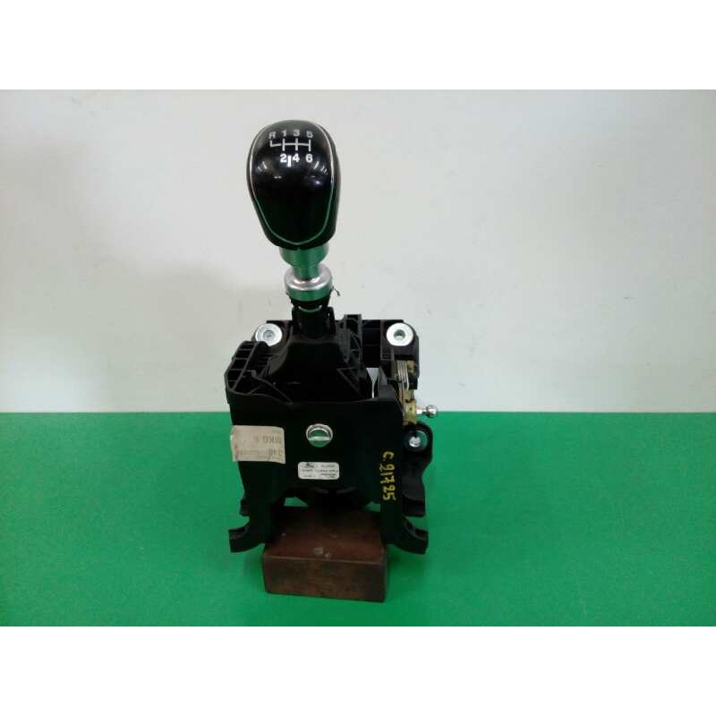 Recambio de palanca cambio para ford c-max trend referencia OEM IAM AV6R7C453MKG  