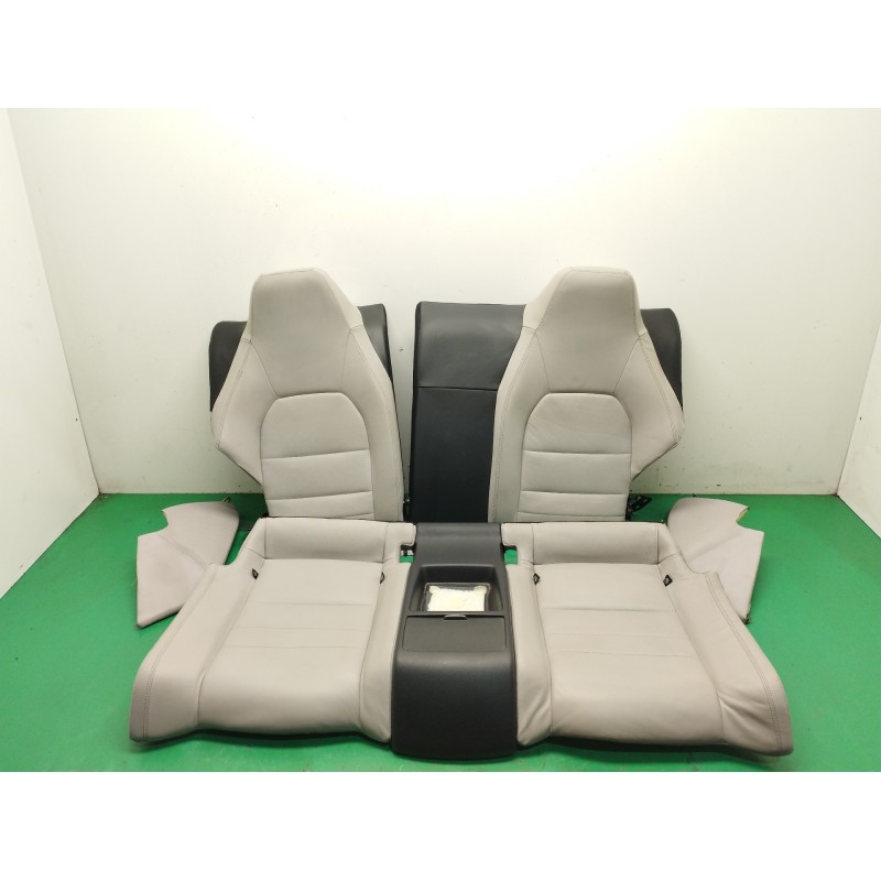 Recambio de asientos traseros para mercedes-benz clase e coupe (w207) 2.1 cdi e220 referencia OEM IAM   