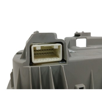 Recambio de luz interior para mazda 2 hatchback (kb) 1.5 hybrid (kbac3x) referencia OEM IAM 81260K0100  