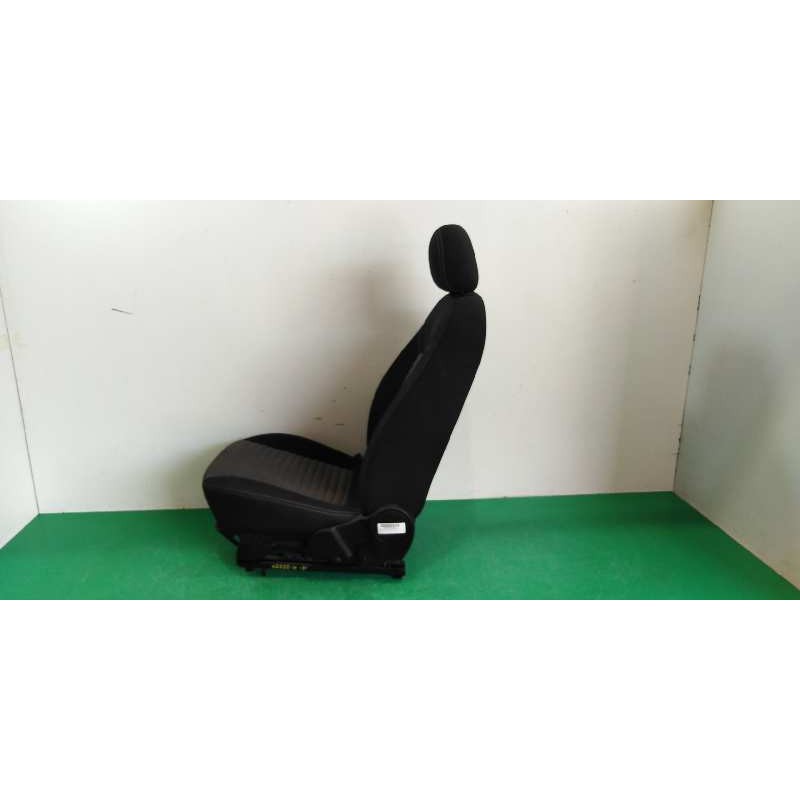 ASIENTO DELANTERO DERECHO