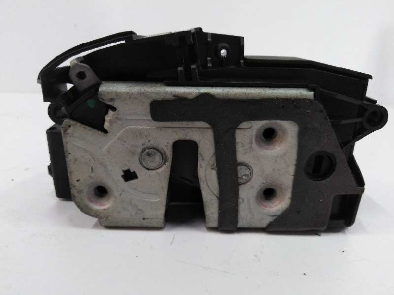 Recambio de cerradura puerta trasera izquierda para ford focus lim. (cb8) 1.0 ecoboost cat referencia OEM IAM BM5AA26413AE 92176