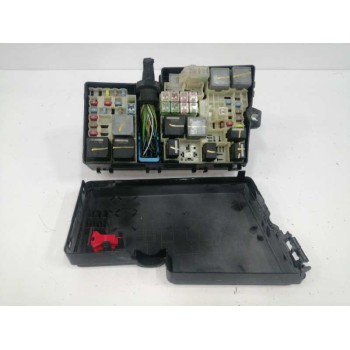 Recambio de caja reles / fusibles para ford focus lim. (cb8) 1.0 ecoboost cat referencia OEM IAM AV6T14A067AC  
