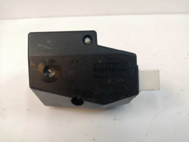 Recambio de antirrobo para citroën c4 picasso 1.6 blue-hdi fap referencia OEM IAM 9812112580 BLOQUEO ELECTRICO 