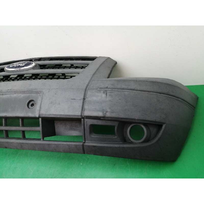 PARAGOLPES DELANTERO