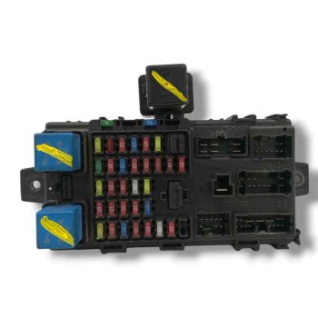 Recambio de caja reles / fusibles para hyundai santa fe (sm) 2.0 crdi cat referencia OEM IAM 9118826105  