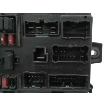 Recambio de caja reles / fusibles para hyundai santa fe (sm) 2.0 crdi cat referencia OEM IAM 9118826105  