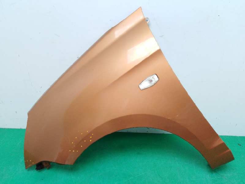 Recambio de aleta delantera izquierda para kia picanto 1.0 lx referencia OEM IAM 6631107300  
