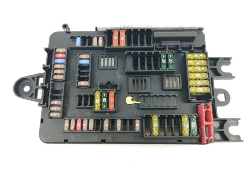 Recambio de caja reles / fusibles para bmw serie 1 lim. (f20) 1.6 16v referencia OEM IAM 61149261111 9261111 Recambio de caja reles / fusibles para bmw serie 1 lim. (f20) 1.6 16v referencia OEM IAM 61149261111 9261111