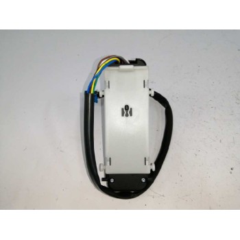 Recambio de mando elevalunas delantero izquierdo para mercedes-benz clase c (w203) berlina 270 cdi (203.016) referencia OEM IAM 
