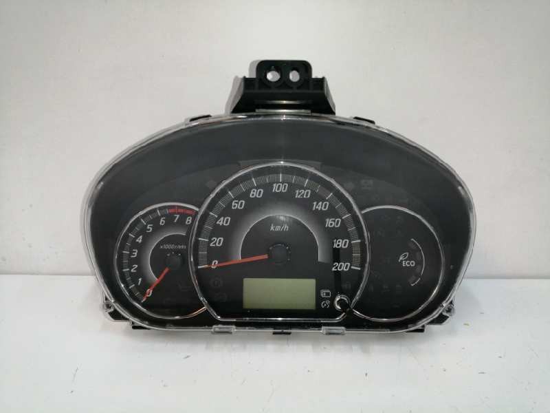 Recambio de cuadro instrumentos para mitsubishi space star (a00) 1.2 referencia OEM IAM 8100C439  