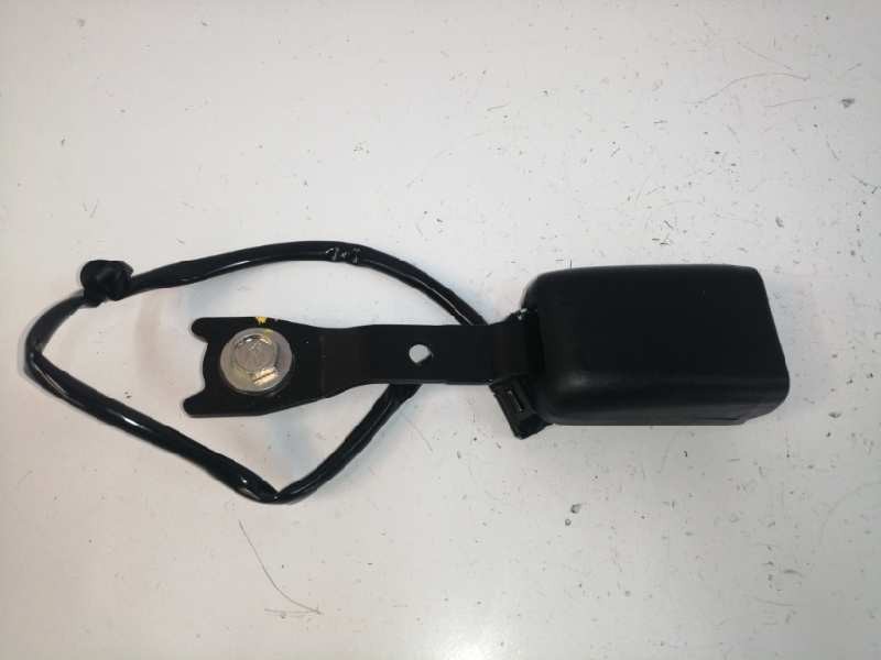 Recambio de enganche cinturon izquierdo para mitsubishi space star (a00) 1.2 referencia OEM IAM 6173458A DELANTERO Recambio de enganche cinturon izquierdo para mitsubishi space star (a00) 1.2 referencia OEM IAM 6173458A DELANTERO