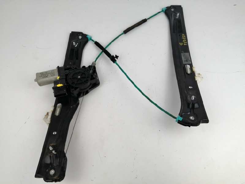 Recambio de elevalunas delantero derecho para bmw serie 1 lim. (f20) 1.6 16v referencia OEM IAM 7242562 Recambio de elevalunas delantero derecho para bmw serie 1 lim. (f20) 1.6 16v referencia OEM IAM 7242562
