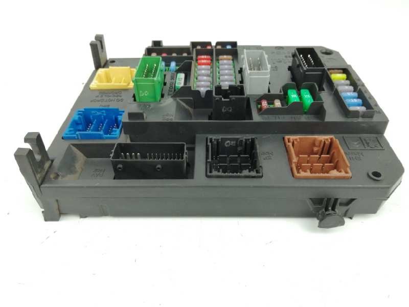 Recambio de caja reles / fusibles para citroën c4 picasso 1.6 blue-hdi fap referencia OEM IAM 9806687980 S180204004B 