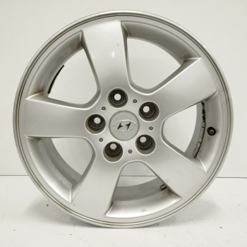 LLANTA 529102E370 6 5JX16ET46 5H 5X115