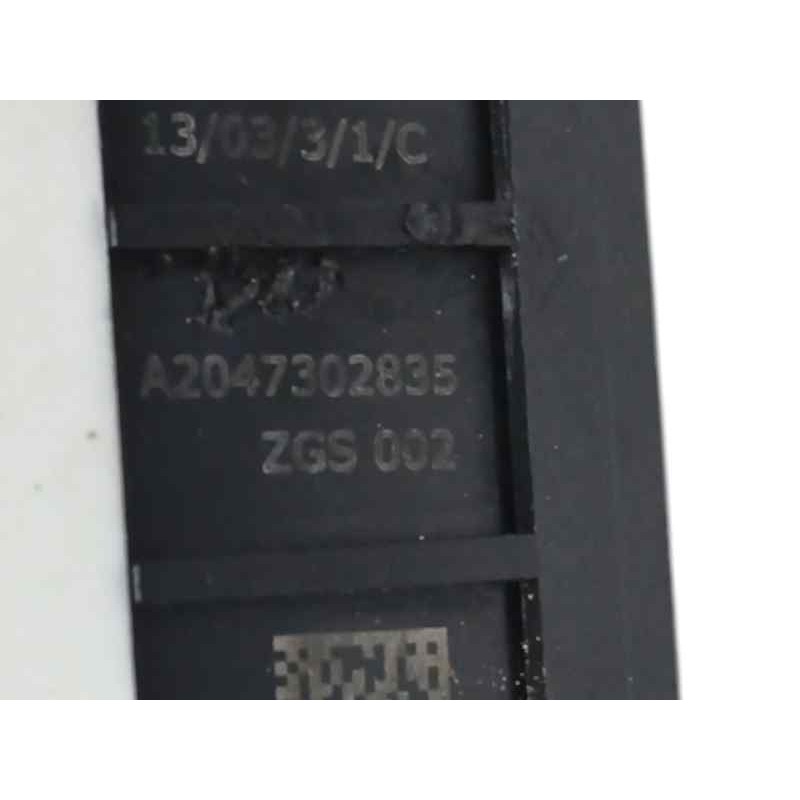 CERRADURA PUERTA TRASERA DERECHA