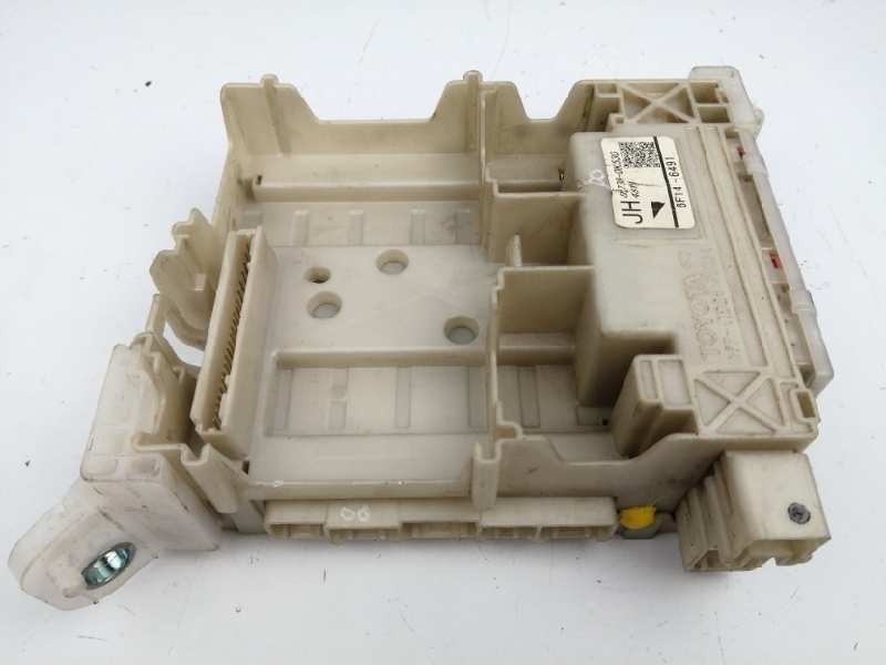 Recambio de caja reles / fusibles para toyota hilux an1p (eu,n) / gun125 (ld) / gun125l-dnfshw (1f) referencia OEM IAM 827300K53 Recambio de caja reles / fusibles para toyota hilux an1p (eu,n) / gun125 (ld) / gun125l-dnfshw (1f) referencia OEM IAM 827300K53