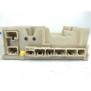 Recambio de caja reles / fusibles para toyota hilux an1p (eu,n) / gun125 (ld) / gun125l-dnfshw (1f) referencia OEM IAM 827300K53