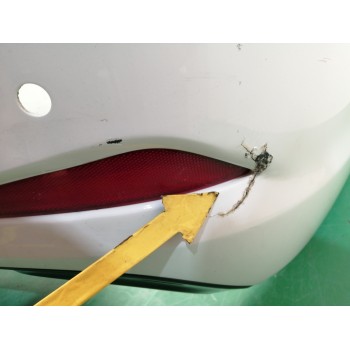 Recambio de paragolpes trasero para hyundai i40 1.7 crdi cat referencia OEM IAM 866113Z300 OBSERVAR FOTOS 