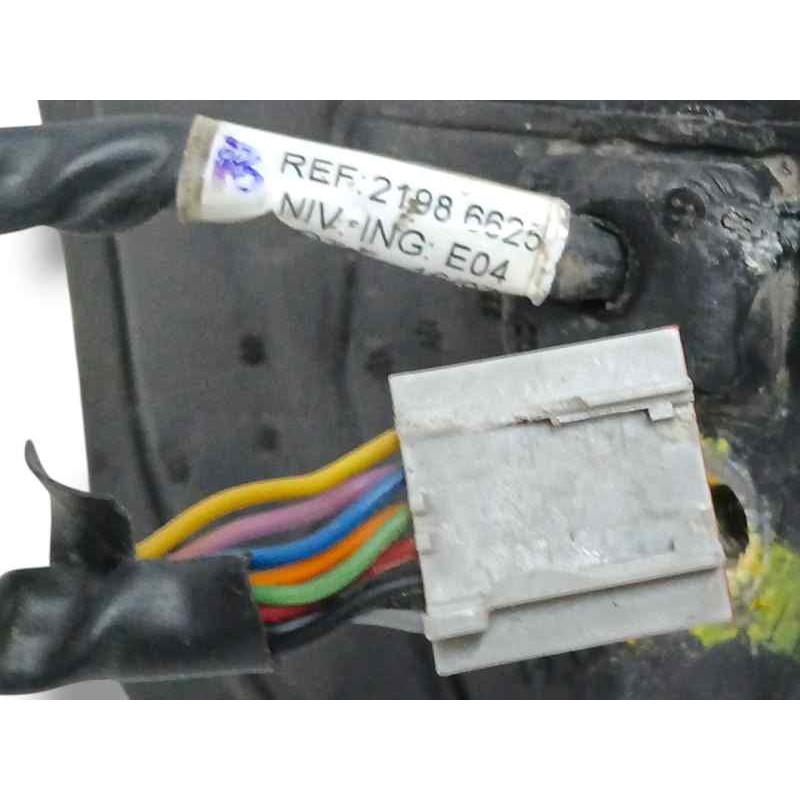 RETROVISOR IZQUIERDO 8 CABLES