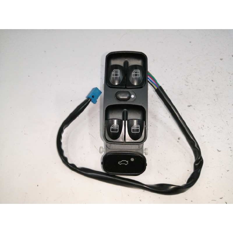 Recambio de mando elevalunas delantero izquierdo para mercedes-benz clase c (w203) berlina 270 cdi (203.016) referencia OEM IAM 