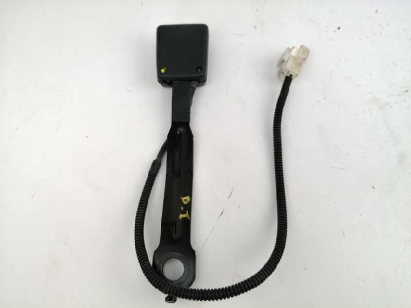 Recambio de enganche cinturon izquierdo para kia stonic (ybcuv) 1.0 tgdi cat referencia OEM IAM 88830H8000WK DELANTERO 