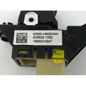 Recambio de mando elevalunas trasero derecho para kia stonic (ybcuv) 1.0 tgdi cat referencia OEM IAM 93590H8000WK  