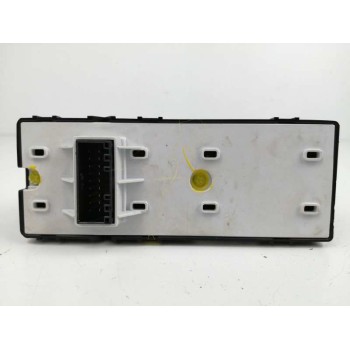 Recambio de mando elevalunas delantero izquierdo para kia stonic (ybcuv) 1.0 tgdi cat referencia OEM IAM 93570H8000WK  