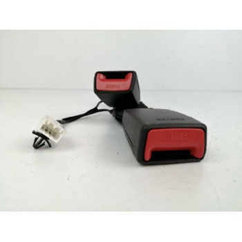 Recambio de enganche cinturon derecho para kia stonic (ybcuv) 1.0 tgdi cat referencia OEM IAM 898B0H8200WK TRASERO DOBLE 