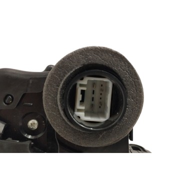 Recambio de cerradura puerta trasera izquierda para toyota verso 1.6 16v cat referencia OEM IAM   