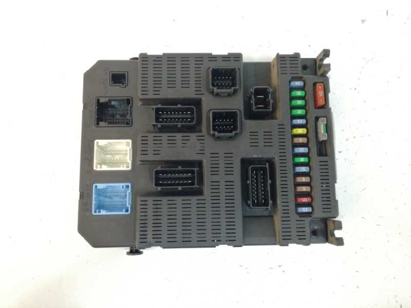 Recambio de caja reles / fusibles para citroën c3 1.4 referencia OEM IAM 9659285380  