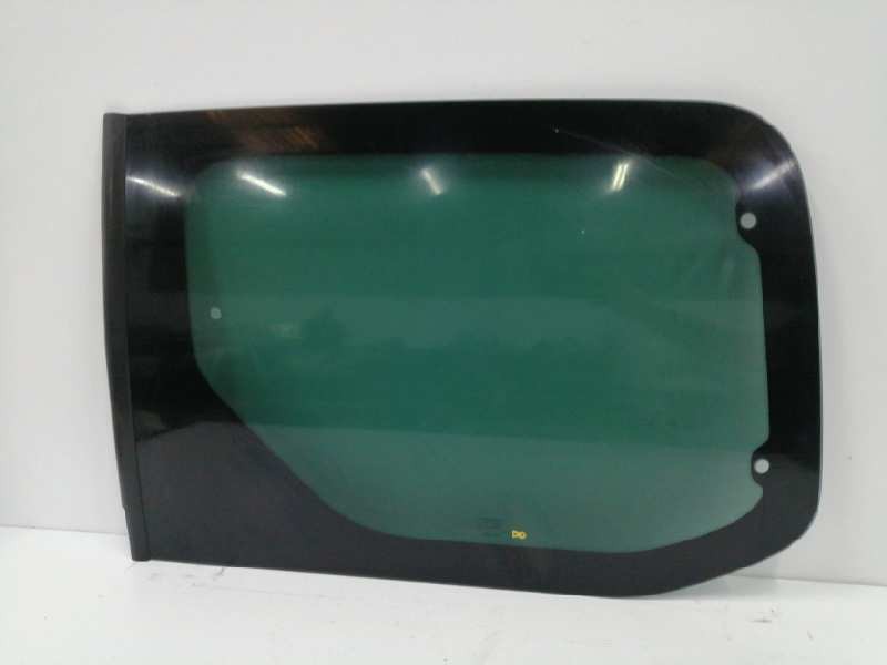 Recambio de luna lateral derecho para peugeot partner kombi 1.6 blue-hdi fap referencia OEM IAM   