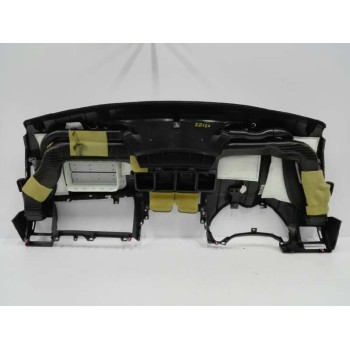 Recambio de salpicadero para toyota auris hybrid active referencia OEM IAM 5530242010  