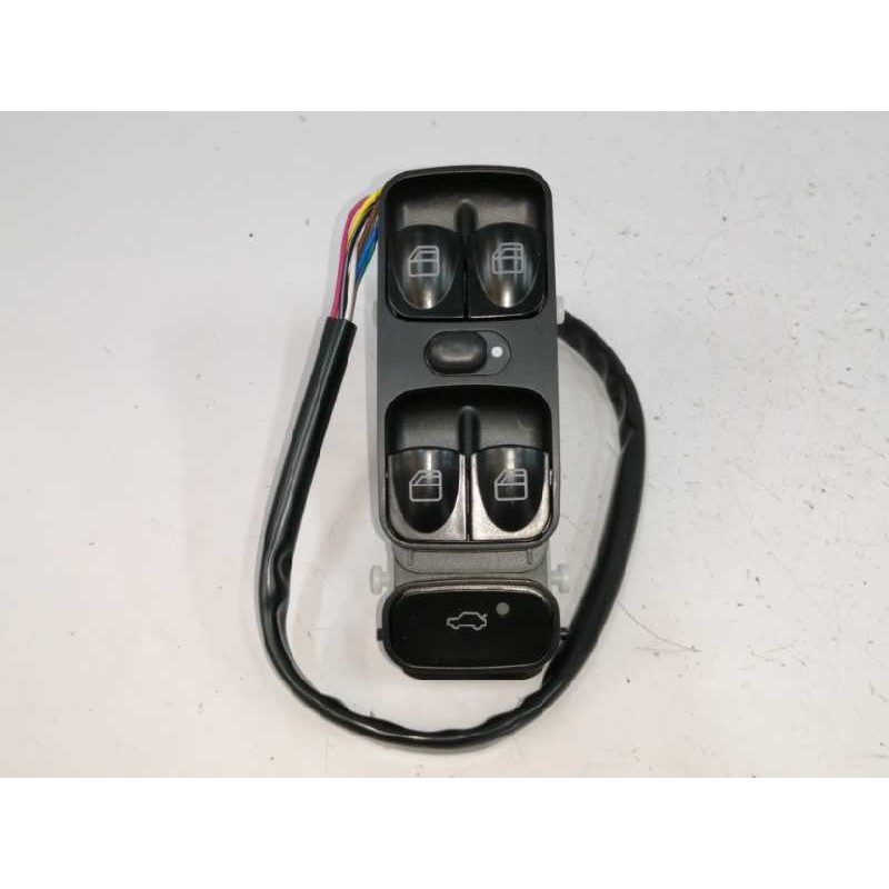 Recambio de mando elevalunas delantero izquierdo para mercedes-benz clase c (w203) berlina 270 cdi (203.016) referencia OEM IAM 
