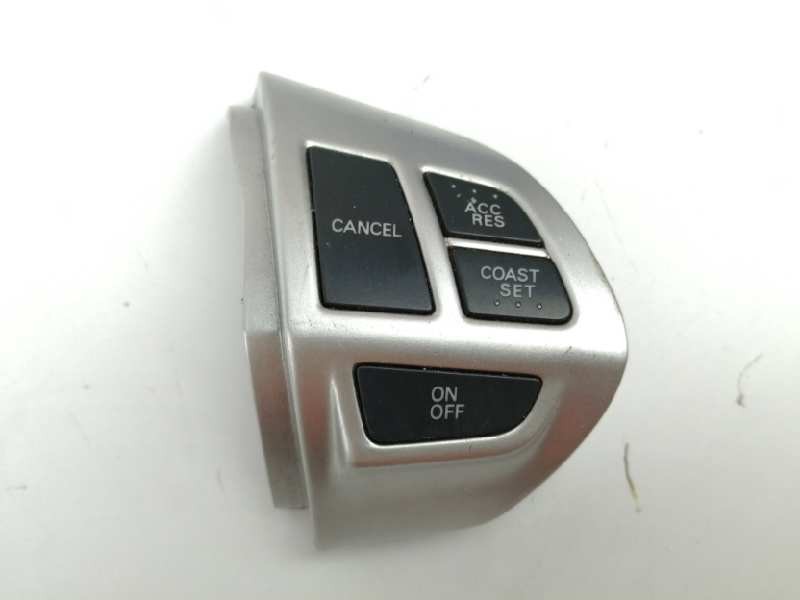 Recambio de mando volante para mitsubishi outlander (cw0) 2.0 di-d cat referencia OEM IAM 75B473 DERECHO 