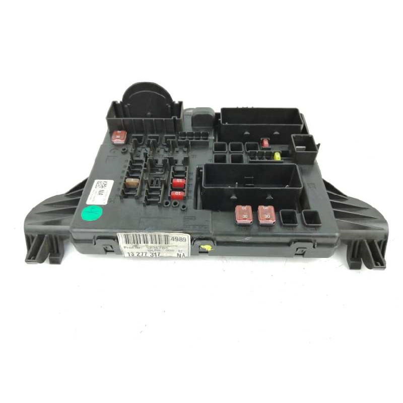 Recambio de caja reles / fusibles para opel insignia berlina 2.0 16v cdti referencia OEM IAM 1327731703  