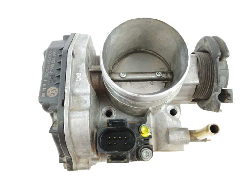 Recambio de caja mariposa para seat ibiza (6k1) 1.6 referencia OEM IAM 06A133064J  