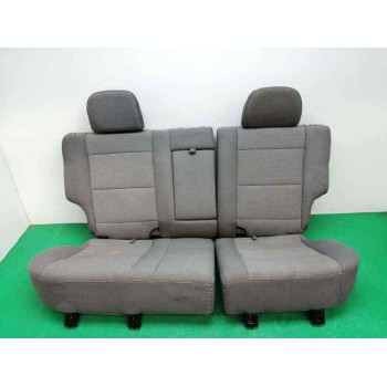 ASIENTOS TRASEROS SIN CABEZAL DEL MEDIO 